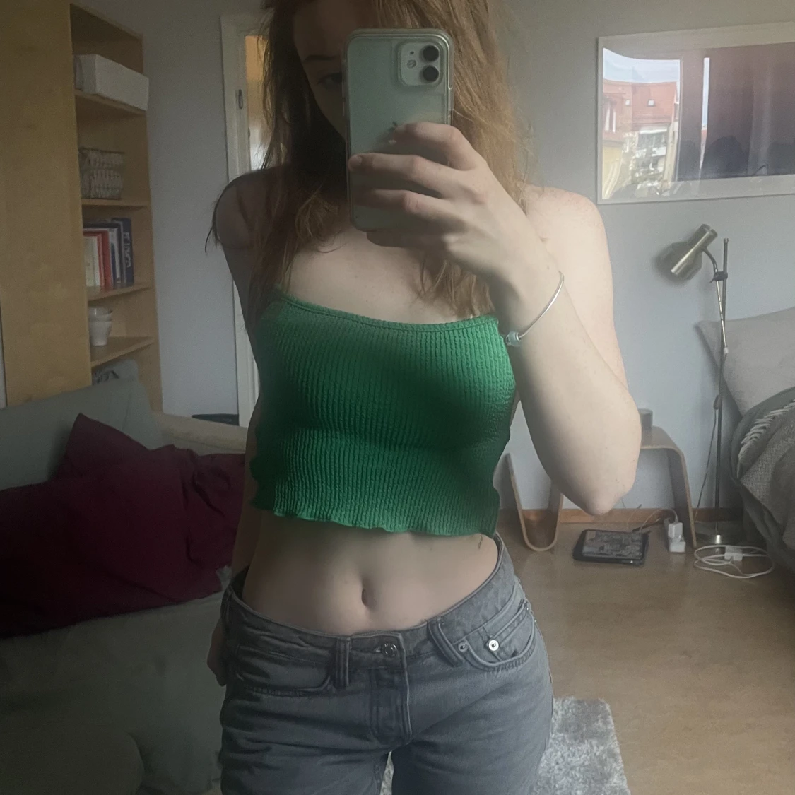 Grön topp med öppenrygg!! - 91
