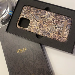 Ideal of sweden skal - Mobilskal till IPhone 11 PRO helt oanvänt 
