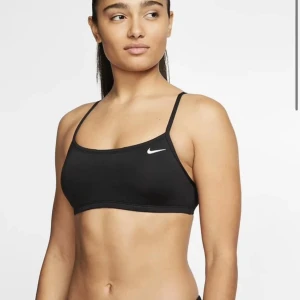Nike bikini  - Bara testad då den inte passade 