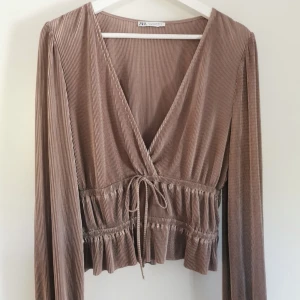 Zara blus - Fin blus ifrån zara