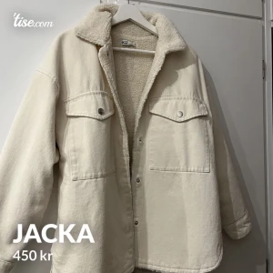 Oversized jacka  - Jätteskön jacka från Ginatricot, endast använd fåtal gånger 