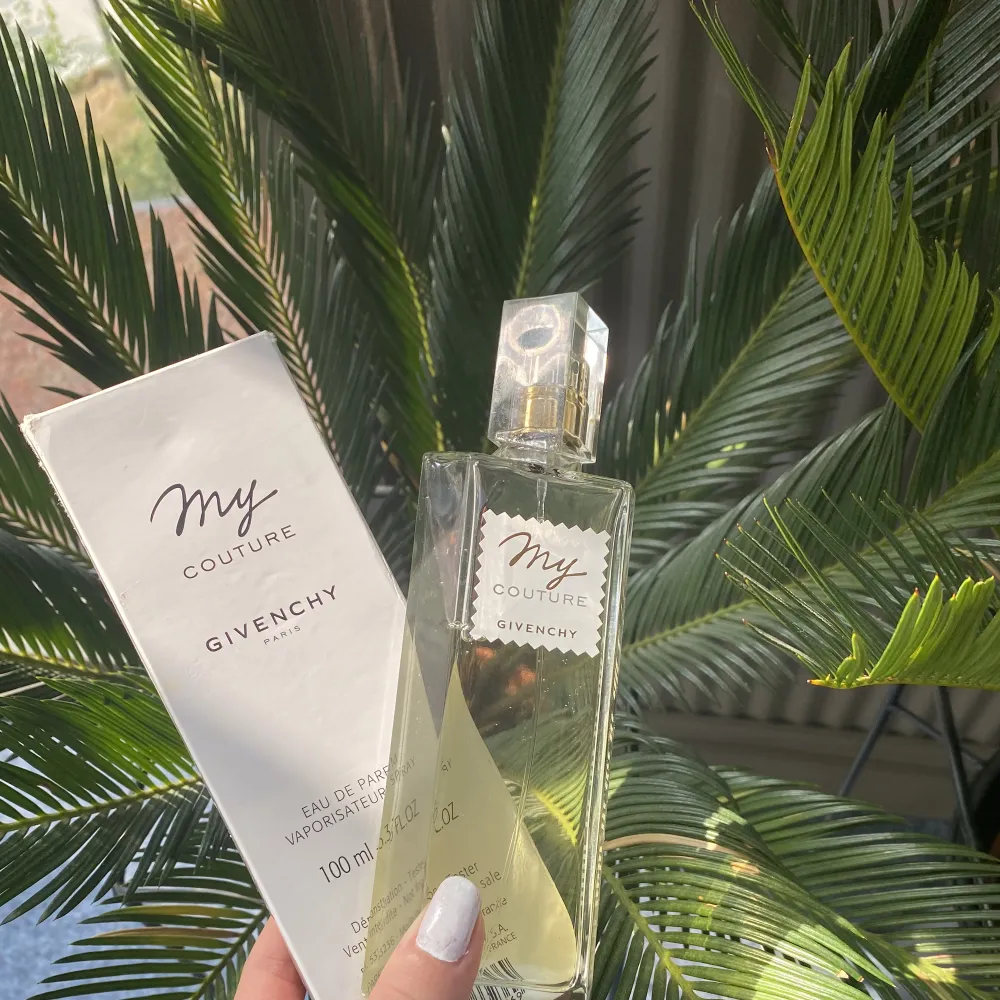 Givenchy my couture 90% kvar 100 ml. . Perfume.