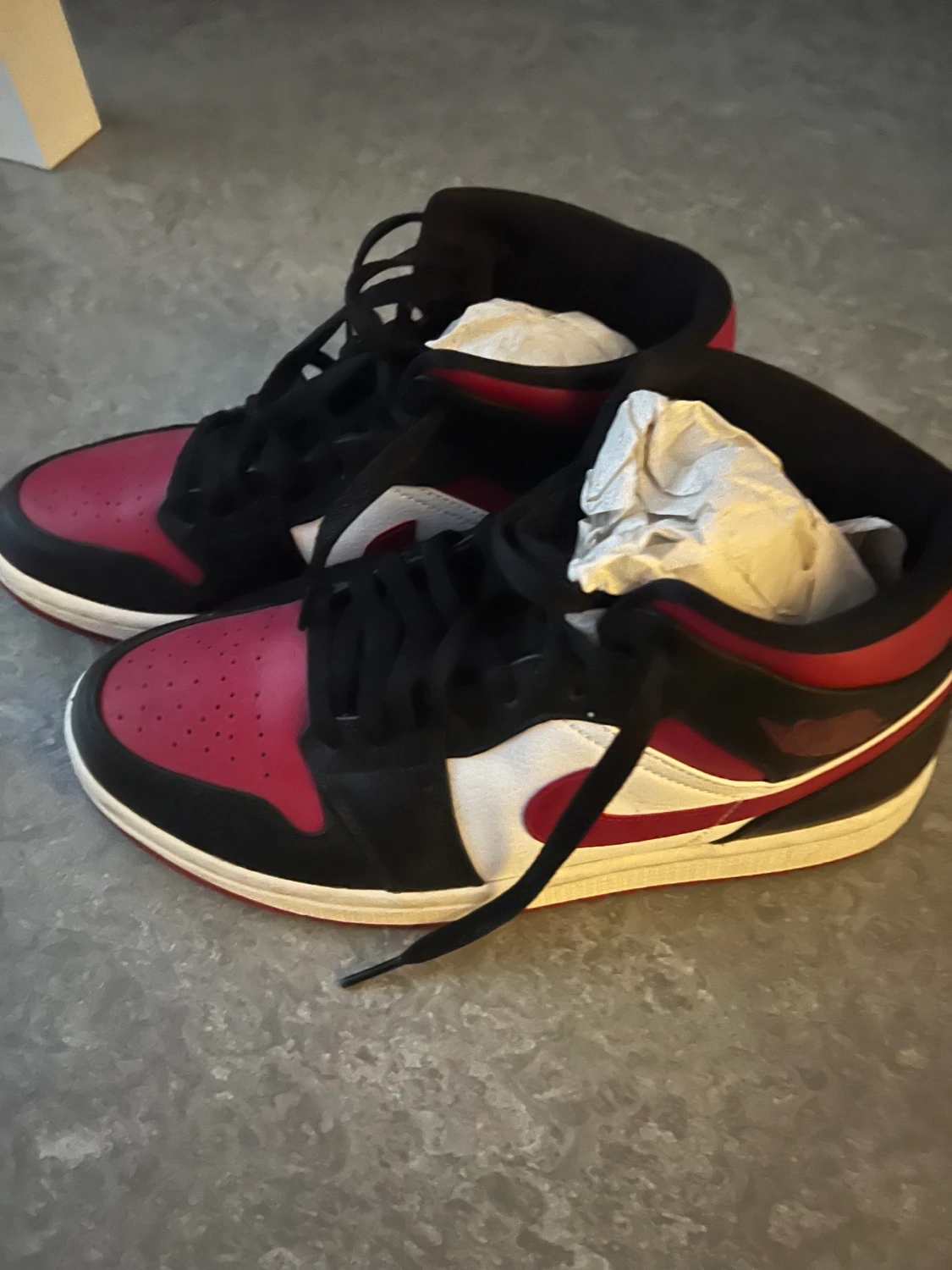 Herr Jordan 1 High röd/svarta - 91