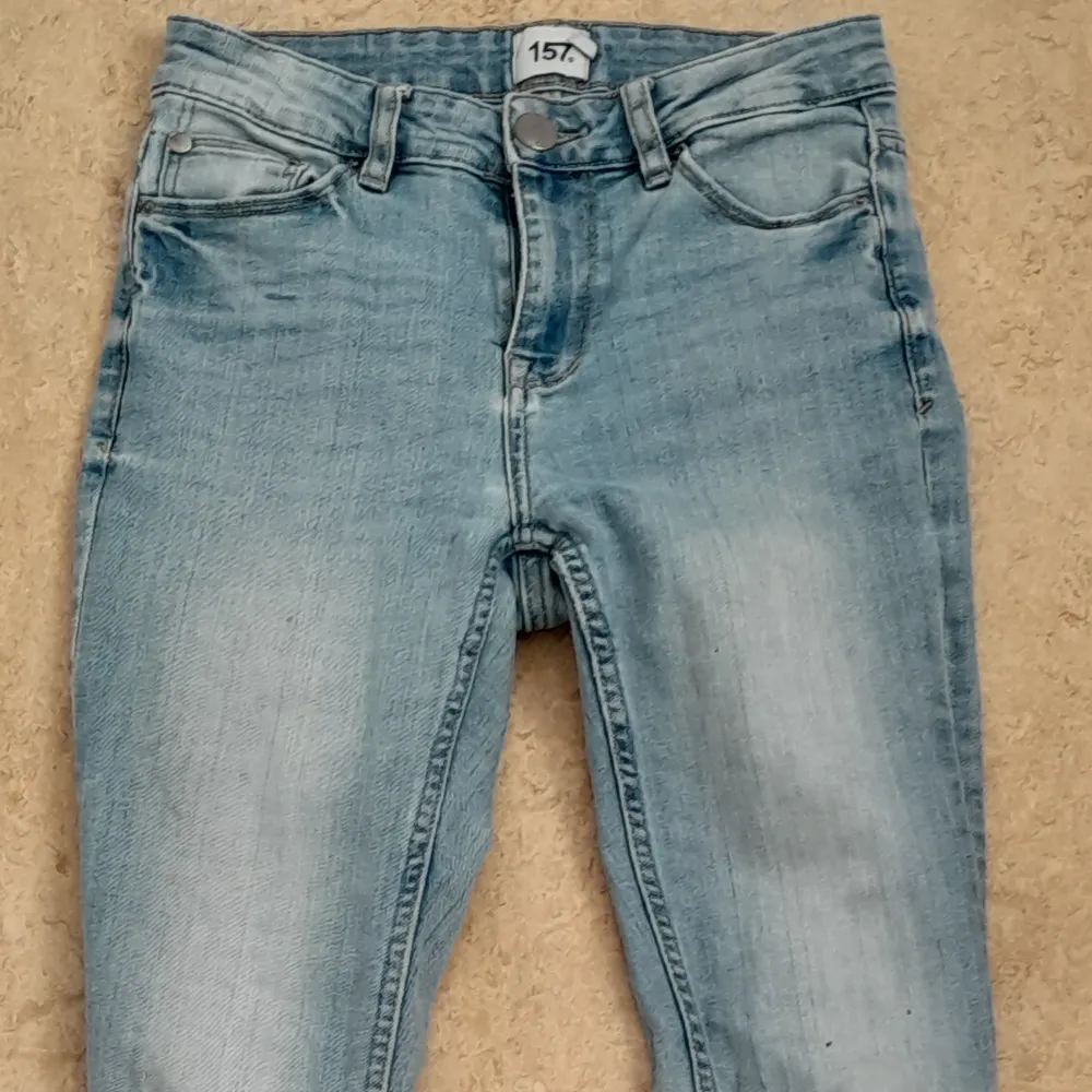 Skinny jeans från lager 157, använda 1-2 gånger  . Jeans & Byxor.