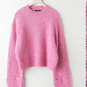 Jättefin stickad rosa tröja från Gina tricot, använd fåtal gånger 