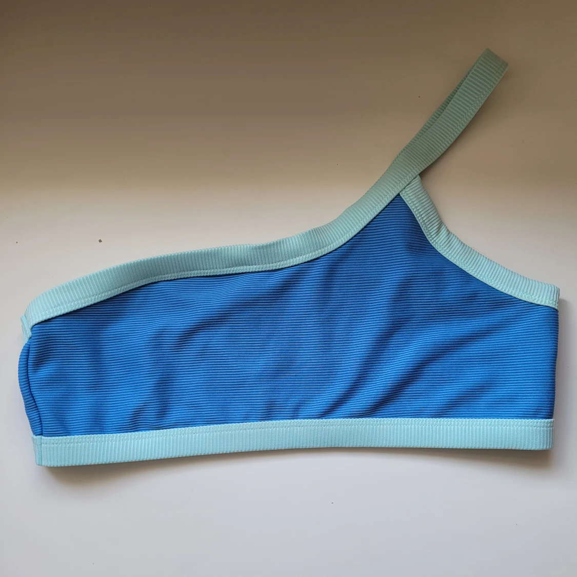 Blå asymmetrisk bikini - 91