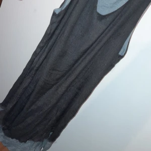 klänning - bra skick, knappt använd