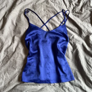 Fint linne - Så fint linne som tyvärr inte kommer till användning, superfin färg och den har inga defekter!❤️ Skriv gärna privat om du har några frågor❤️