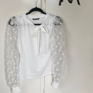 Tröja - Användes ett par gånger 