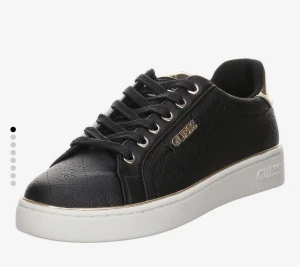 Guess - Sälger Guess skor , använda en gång . Ny priss 1 250.