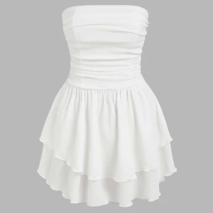 Klänning - Superfin klänning från cider Storlek xs passar även s Endast provad aldrig använd Nypris 280kr Frakten ingår ej Fler bilder finns vid intresse