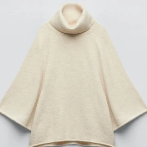 Zara stickad tröja - Säljer denna stickade tröja från zara då jag inte får användning av den, använd enstaka tillfällen💞