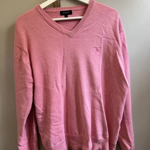Gant sweater - Gant tröja i fint skick, använd endast en gång.