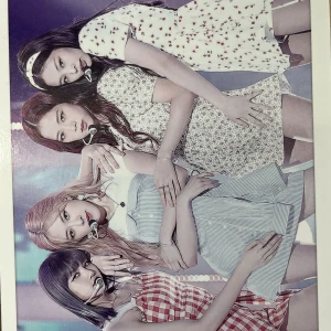 BLACKPINK - Två kill This love bilder på rosé, en kill This love bild på jisoo, en don’t know what to do blackpink bild. 10kr st. Dem här bilderna är lite mer större än BTS, enhypen, twice, Straykids bilderna.