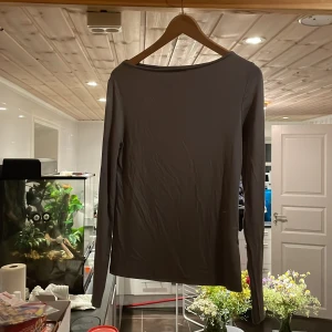 Grå långärmad tröja  - Långärmad tröja från lager 157, stl Medium