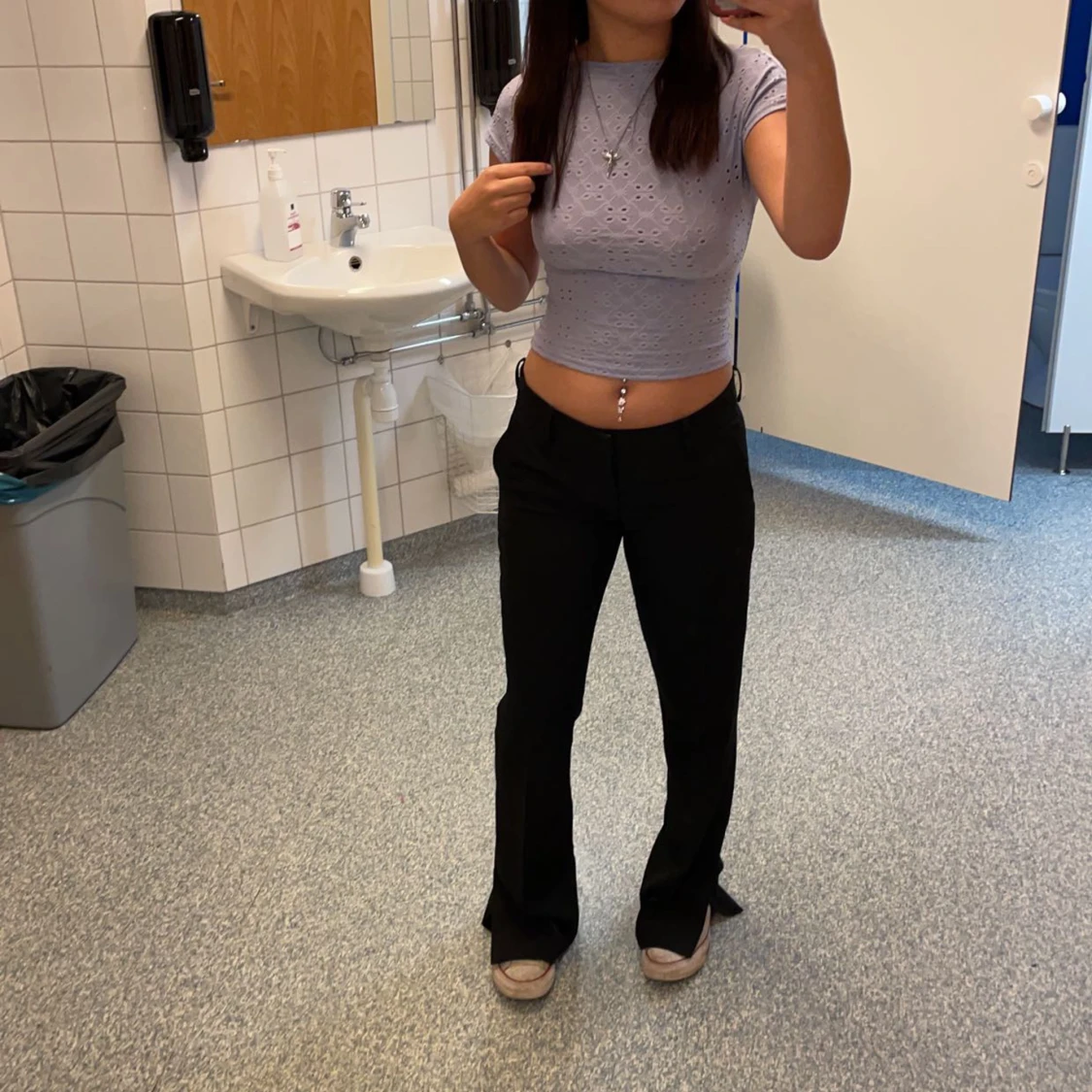 Lågmidjade kostymbyxor  - 90