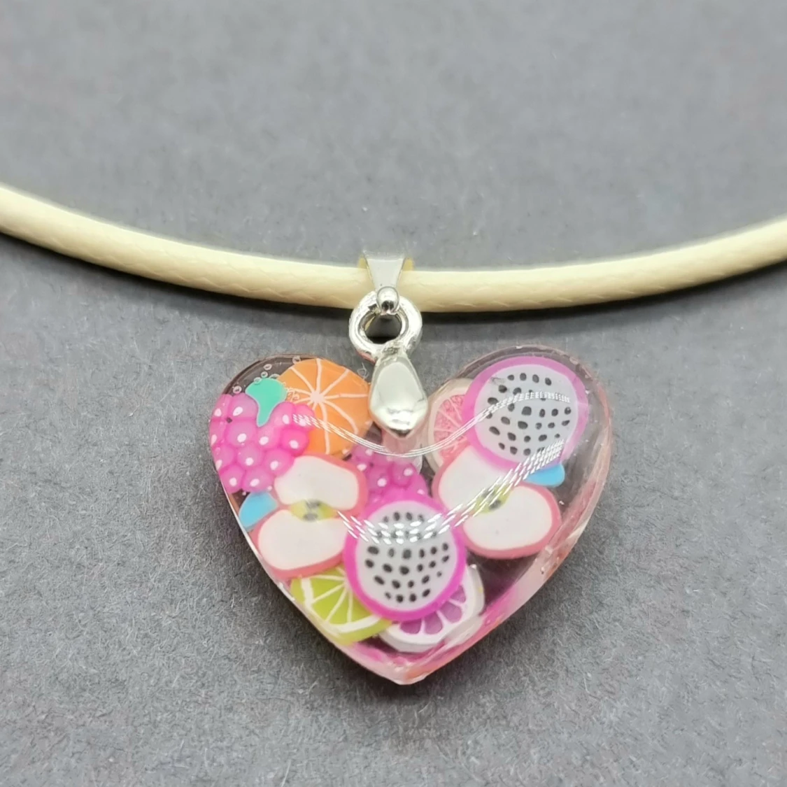 Handgjort halsband  - 90