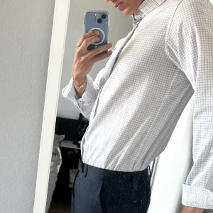 Ted Baker skjorta - Nyskick, bara använd 1 gång.