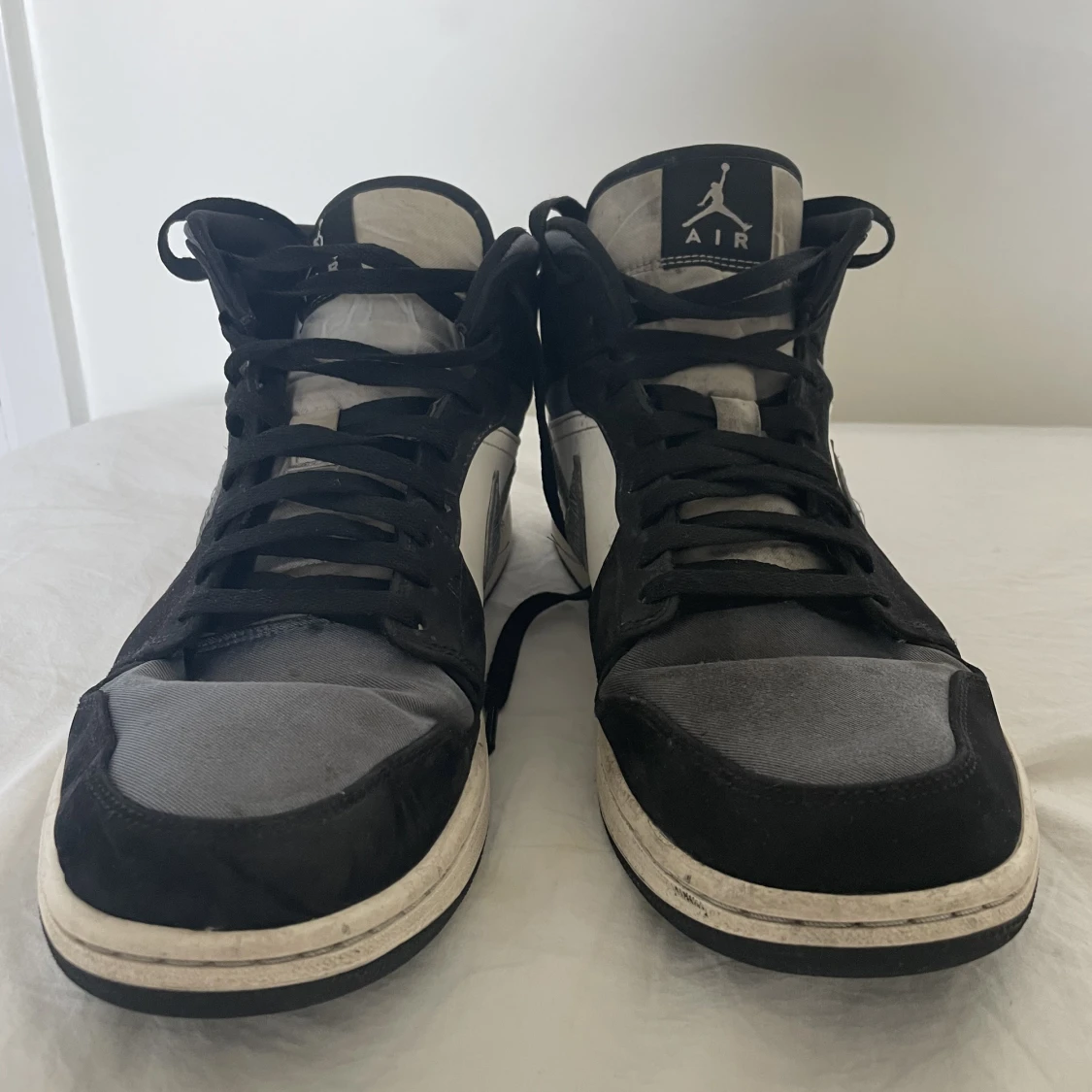 Air jordan 1 mid  - 90