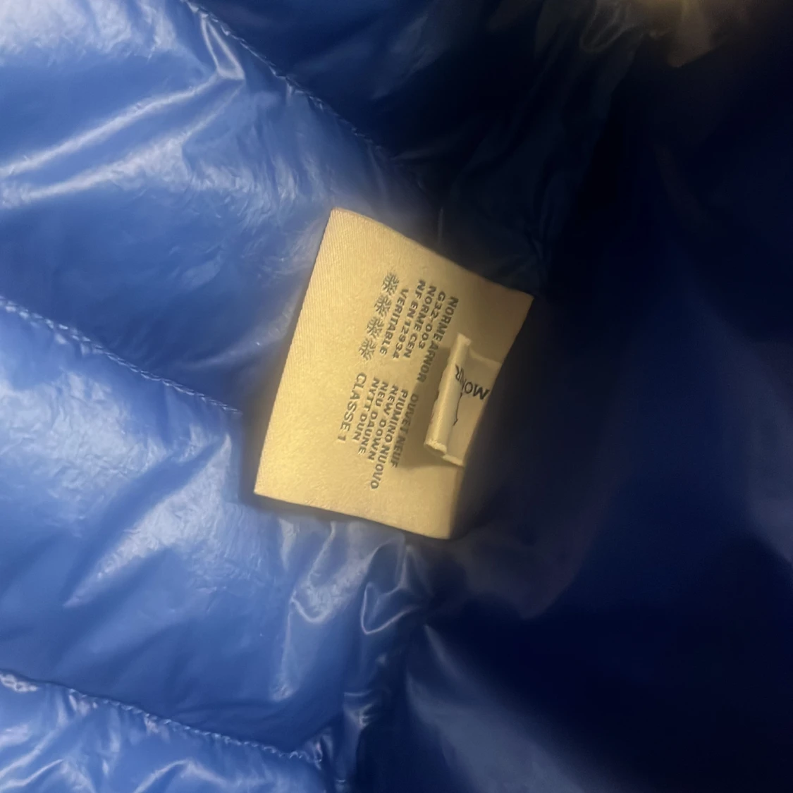 Moncler väst storlek M passar S - 90