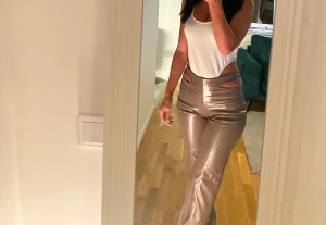 Byxor  - Fina byxor passar som kommer inte använda de 