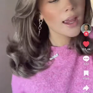 rosa stickad - denna supersöt rosa stickade 💞 endast 150 kr