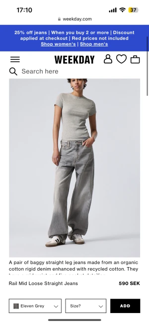 Gråa straight jeans  - Säljer dessa jeans i från weekday i modellen ”Rail mid loose straight jeans” i färgen eleven grey  Storlek: 29/34 Dem är använda fåtal gånger  Nypris: 590kr Mitt pris: 350kr + frakt 