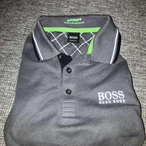 Hugo boss piké - En jättefin piké i mycket bra skick 