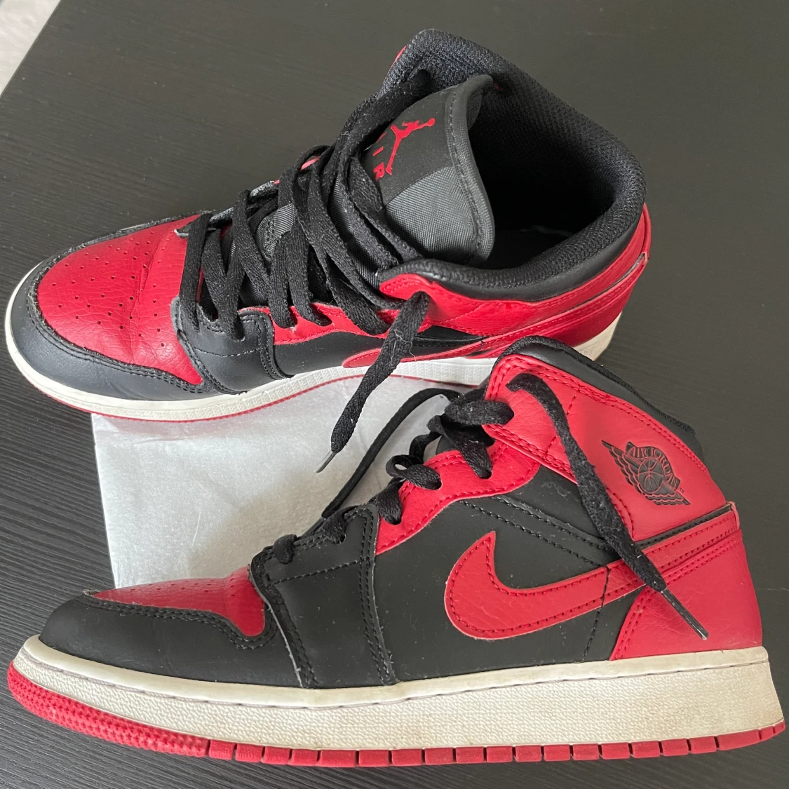 Jordan 1 mid banned - 90