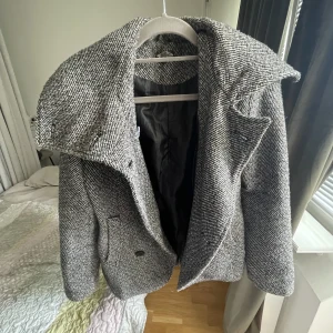 Kappa - Jättefint kappa som inte kommer till användning 