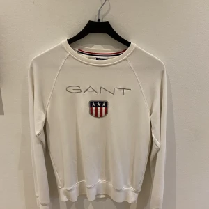 Gant Tröja - Gant Tröja i fint skick. Inga fläckar eller liknande. Storlek XS men passar S också Pris 150kr
