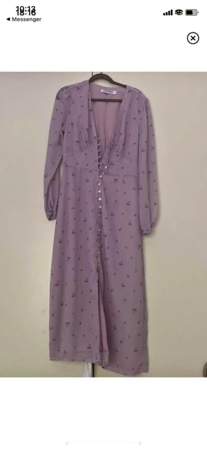 Adoore Paris Dress - Nyskick! Endast använd en gång. Stl 34 