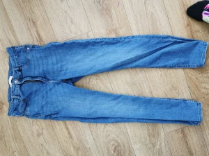 Molly jeans  - Topp skick 