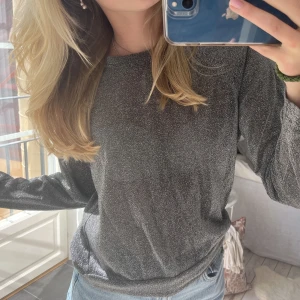 Glittrig topp - Glittrig topp