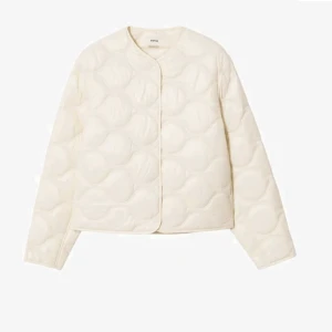 Mango jacka  - Jätte fin och slutsåld jacka från mango i stl S. Nypris 599 kr, mitt pris 400 kr. Använd fåtal gånger. 