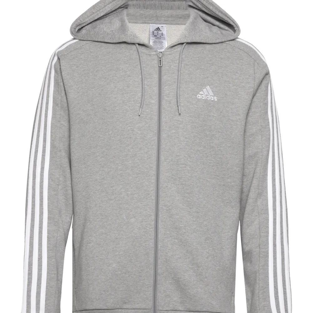 Säljer min adidas zip hoodie💞som ny. Jackor.