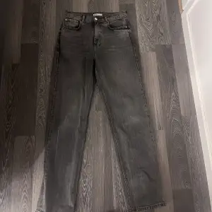 Säljer dessa jeans från Gina 💓nypris 599kr