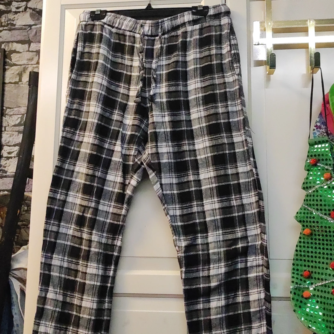 Grå rutiga pjbyxor