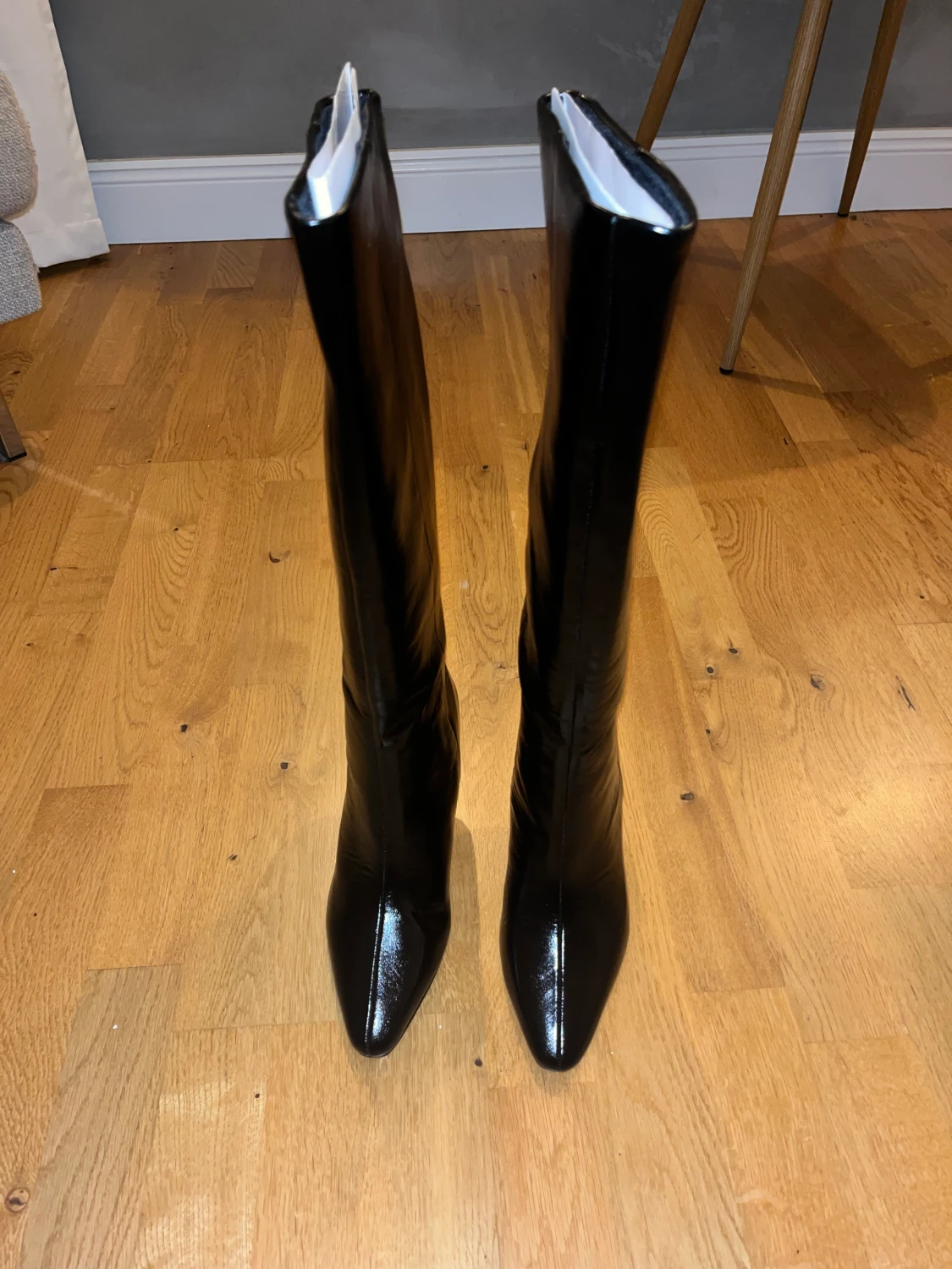 Knähöga stövlar - 90