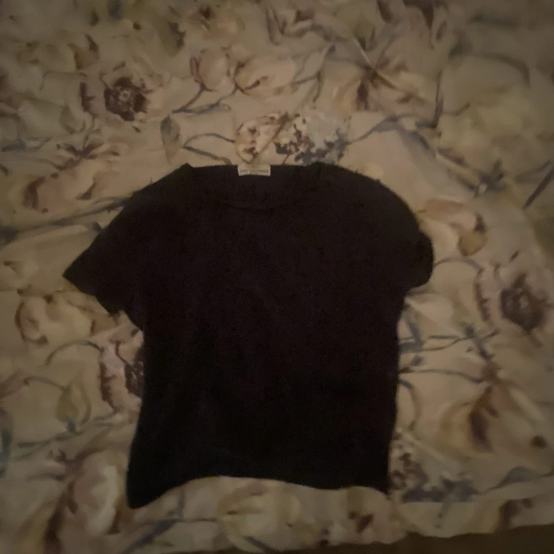 Mörkblå t shirt  - 90