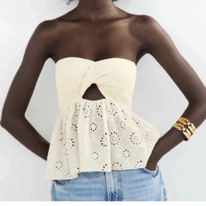 Zara topp🥰🥰 - Aldrig använd! Storlek s❤️