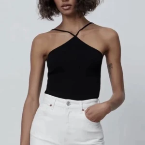 Svart linne - Ett svart linne från zara.