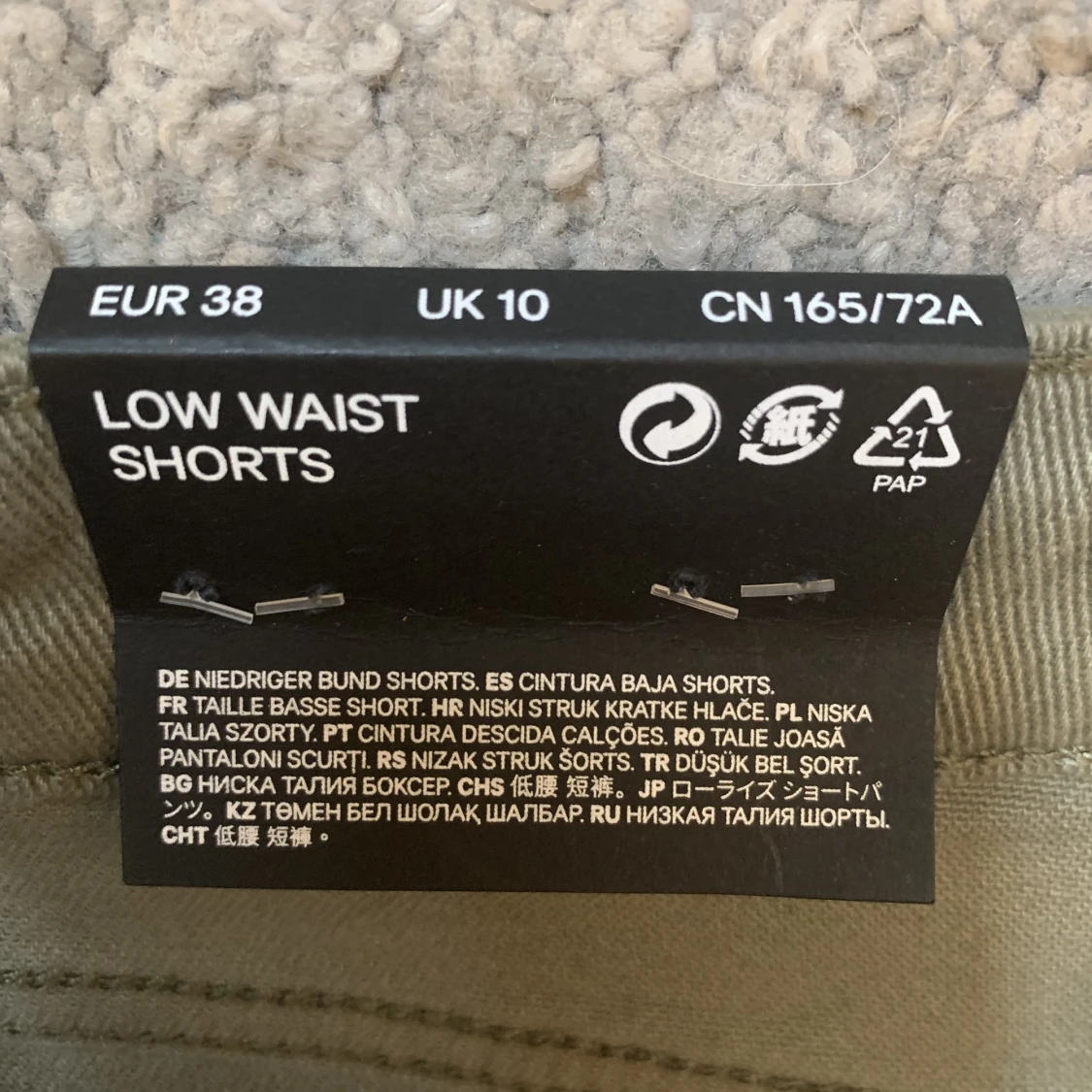 low waist jeans shorts. - 91