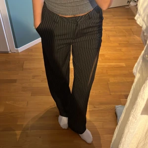 Kortymbyxor - Kostymbyxor från na kd strlk 36