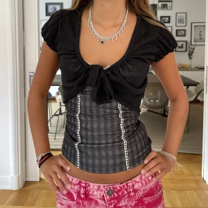 Fin bolero🙌🏻💖 - Smått glittrig, jättefin över en tröja😍😍🙏🏻 Storlek S