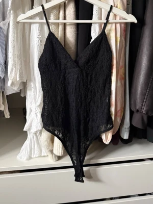 Spets body - Spets body från bershka storlek S! Använd en gång 