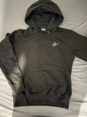 Gorilla Wear hoddie  - Gym hoddie svart nästan helt ny gorilla wear 