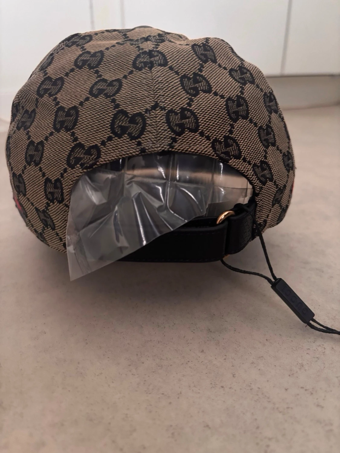 Gucci beige keps med GG-mönster - 2