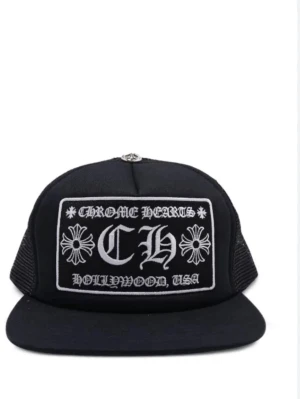 Chrome hearts keps (intresseannons) - Dom som vill köpa en chrome hearts keps skriv till mig vilken färg och modell du vill ha så kan jag lösa. Pris: 399