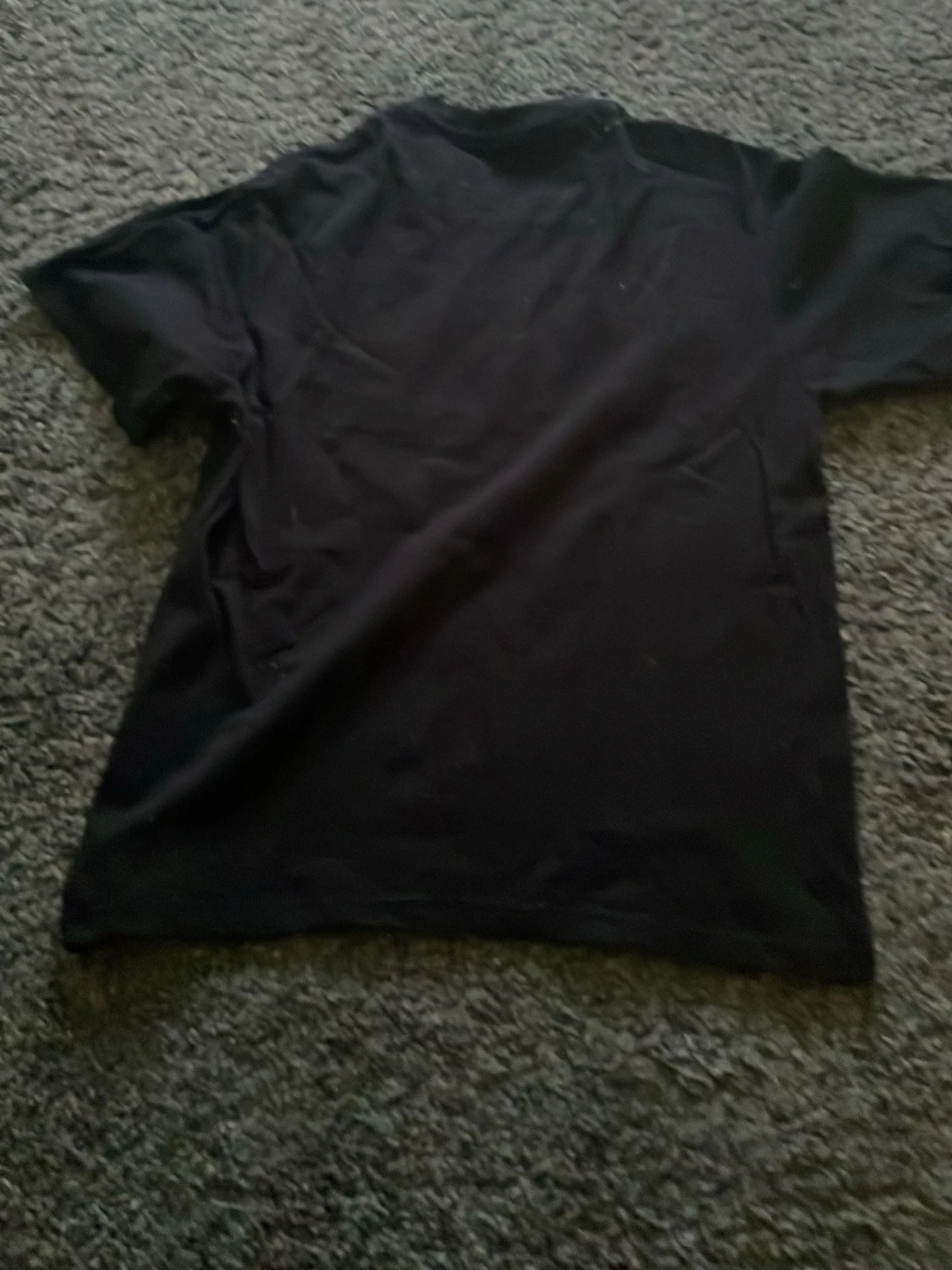 Svart  t-shirt med tryck - 2